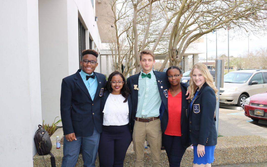 WHS DECA Chapter Attends State Conference